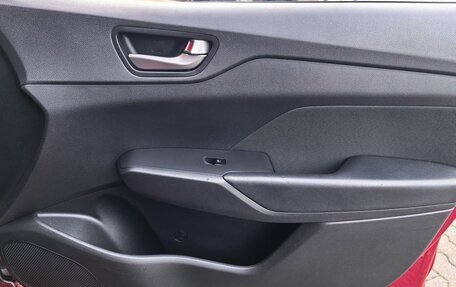 Hyundai Solaris II рестайлинг, 2017 год, 1 449 000 рублей, 13 фотография