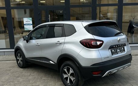 Renault Kaptur I рестайлинг, 2020 год, 1 699 000 рублей, 4 фотография