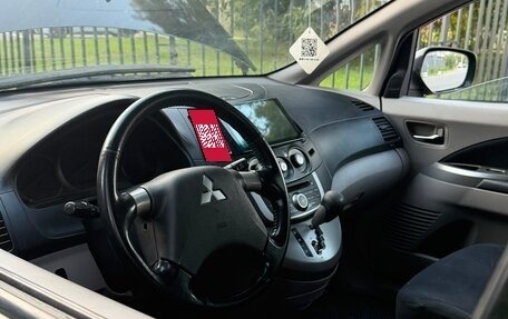 Mitsubishi Grandis, 2007 год, 600 000 рублей, 7 фотография