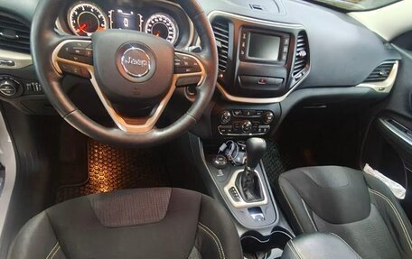 Jeep Cherokee, 2014 год, 2 900 000 рублей, 13 фотография
