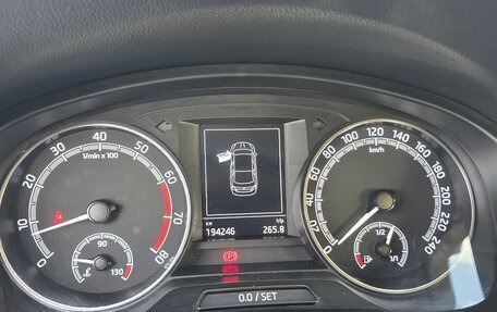 Skoda Rapid I, 2018 год, 1 100 000 рублей, 10 фотография