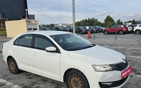 Skoda Rapid I, 2018 год, 1 100 000 рублей, 2 фотография