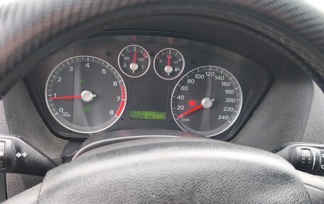 Ford Focus II рестайлинг, 2005 год, 265 000 рублей, 10 фотография