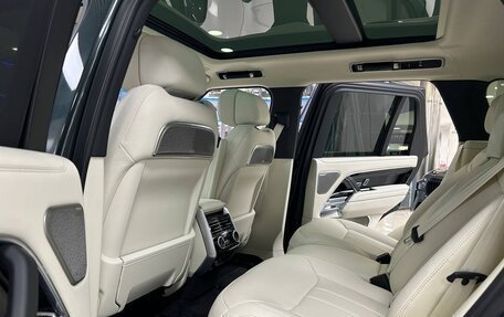 Land Rover Range Rover IV рестайлинг, 2025 год, 22 999 000 рублей, 29 фотография