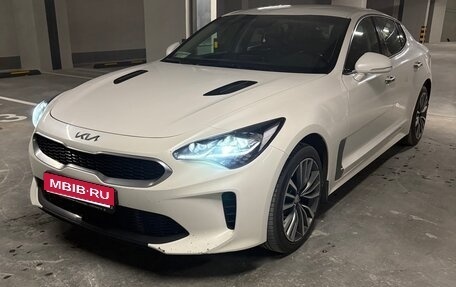 KIA Stinger I, 2019 год, 2 290 000 рублей, 1 фотография