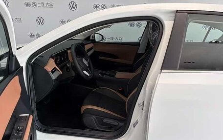 Volkswagen Jetta VII, 2026 год, 1 950 000 рублей, 10 фотография