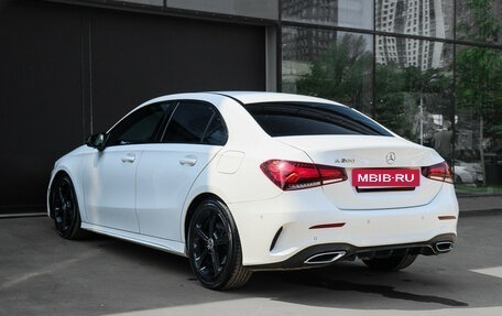 Mercedes-Benz A-Класс, 2019 год, 2 130 000 рублей, 6 фотография