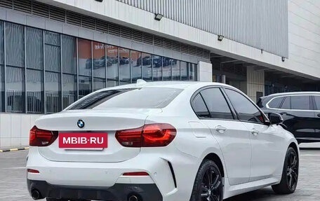 BMW 1 серия, 2023 год, 1 850 000 рублей, 3 фотография