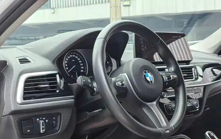 BMW 1 серия, 2023 год, 1 850 000 рублей, 11 фотография