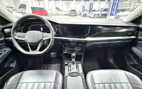 Volkswagen Passat B8 рестайлинг, 2022 год, 2 200 000 рублей, 8 фотография