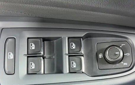 Volkswagen Passat B8 рестайлинг, 2022 год, 2 200 000 рублей, 16 фотография