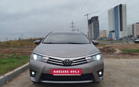 Toyota Corolla, 2013 год, 1 300 000 рублей, 5 фотография