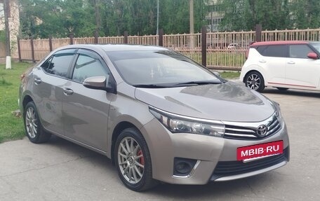 Toyota Corolla, 2013 год, 1 300 000 рублей, 6 фотография