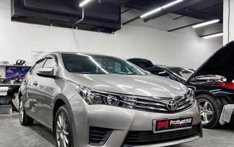 Toyota Corolla, 2013 год, 1 300 000 рублей, 19 фотография