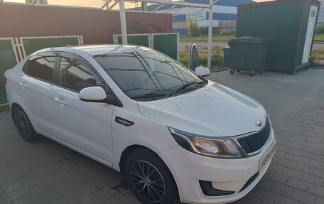 KIA Rio III рестайлинг, 2013 год, 680 000 рублей, 3 фотография