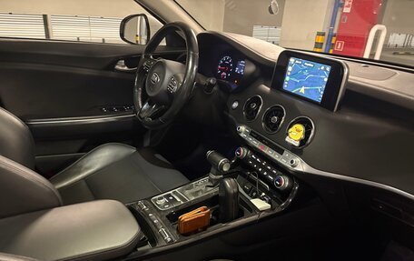 KIA Stinger I, 2019 год, 2 290 000 рублей, 12 фотография