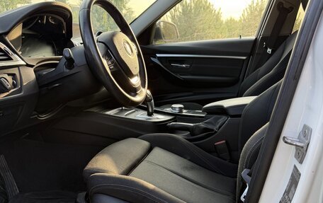 BMW 3 серия, 2018 год, 2 450 000 рублей, 8 фотография