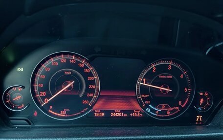 BMW 3 серия, 2018 год, 2 450 000 рублей, 19 фотография