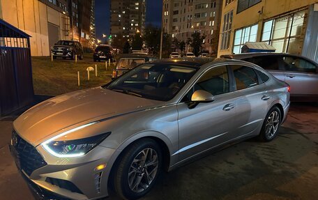 Hyundai Sonata VIII, 2020 год, 1 670 000 рублей, 2 фотография