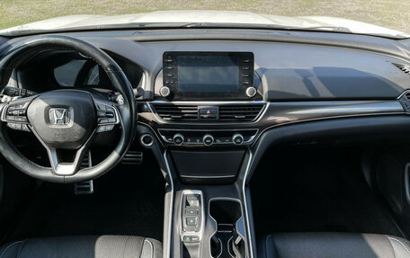 Honda Accord IX рестайлинг, 2019 год, 2 290 000 рублей, 12 фотография
