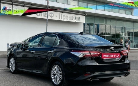 Toyota Camry, 2018 год, 2 720 000 рублей, 7 фотография