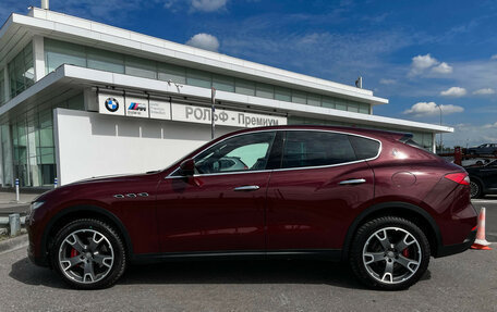 Maserati Levante I, 2016 год, 3 850 000 рублей, 8 фотография
