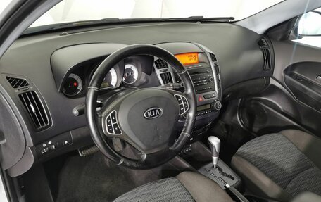 KIA cee'd I рестайлинг, 2009 год, 595 000 рублей, 18 фотография
