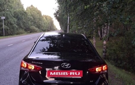 Hyundai Solaris II рестайлинг, 2017 год, 1 415 000 рублей, 2 фотография