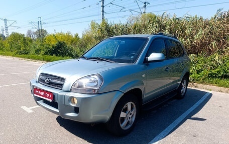 Hyundai Tucson III, 2007 год, 900 000 рублей, 1 фотография