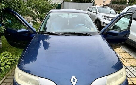 Renault Laguna II, 2001 год, 250 000 рублей, 7 фотография