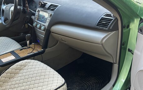 Toyota Camry, 2006 год, 810 000 рублей, 11 фотография