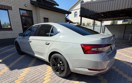 Skoda Superb III рестайлинг, 2021 год, 4 000 000 рублей, 5 фотография