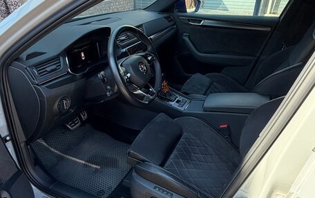 Skoda Superb III рестайлинг, 2021 год, 4 000 000 рублей, 13 фотография
