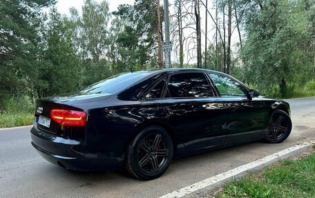 Audi A8, 2012 год, 1 330 000 рублей, 9 фотография