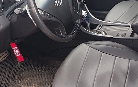 Hyundai Sonata VI, 2011 год, 850 000 рублей, 2 фотография