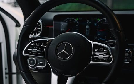 Mercedes-Benz A-Класс, 2020 год, 2 880 000 рублей, 11 фотография