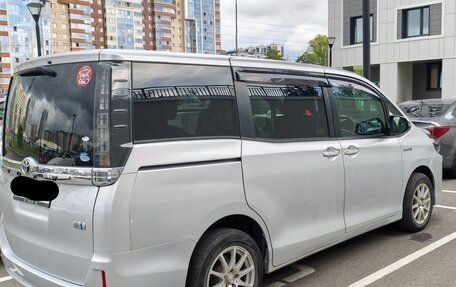 Toyota Voxy III, 2014 год, 1 850 000 рублей, 5 фотография