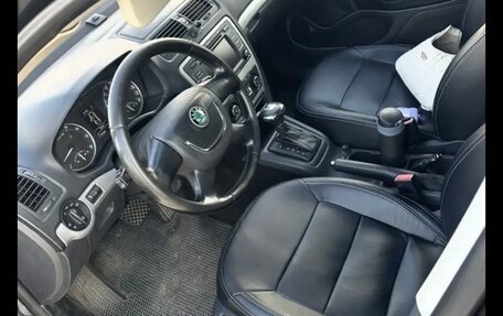 Skoda Octavia, 2010 год, 700 000 рублей, 5 фотография