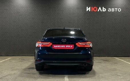 Toyota Camry, 2019 год, 2 449 000 рублей, 6 фотография