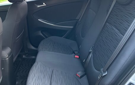 Hyundai Solaris II рестайлинг, 2016 год, 1 100 000 рублей, 11 фотография