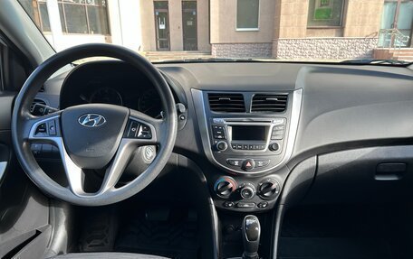 Hyundai Solaris II рестайлинг, 2016 год, 1 100 000 рублей, 7 фотография