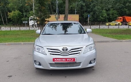 Toyota Camry, 2011 год, 1 150 000 рублей, 2 фотография