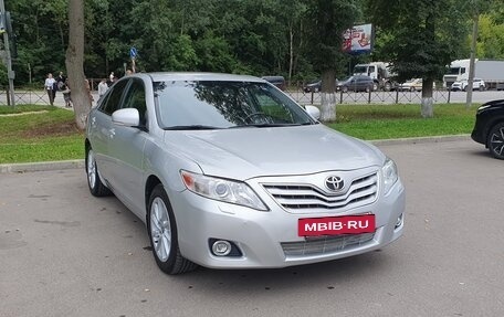 Toyota Camry, 2011 год, 1 150 000 рублей, 4 фотография