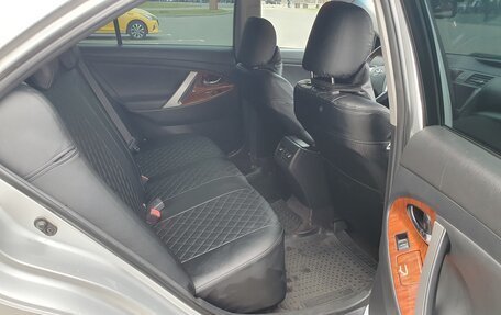 Toyota Camry, 2011 год, 1 150 000 рублей, 17 фотография