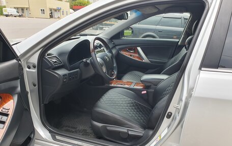 Toyota Camry, 2011 год, 1 150 000 рублей, 19 фотография