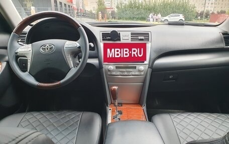 Toyota Camry, 2011 год, 1 150 000 рублей, 23 фотография