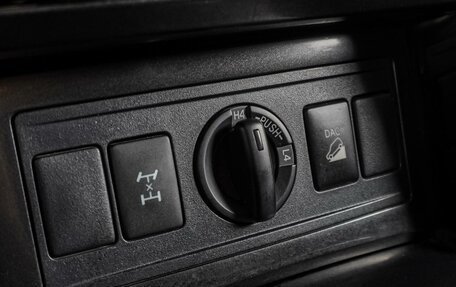 Toyota Land Cruiser Prado 150 рестайлинг 2, 2015 год, 3 699 000 рублей, 15 фотография