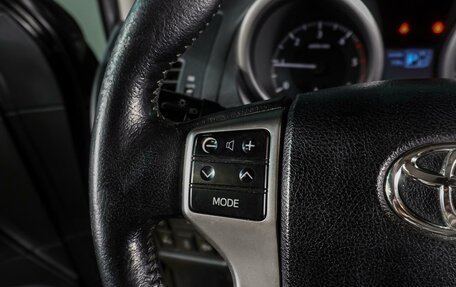 Toyota Land Cruiser Prado 150 рестайлинг 2, 2015 год, 3 699 000 рублей, 20 фотография