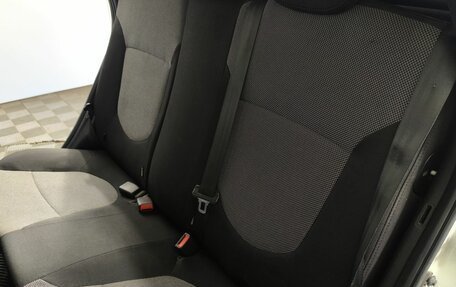 Hyundai Solaris II рестайлинг, 2012 год, 750 000 рублей, 12 фотография