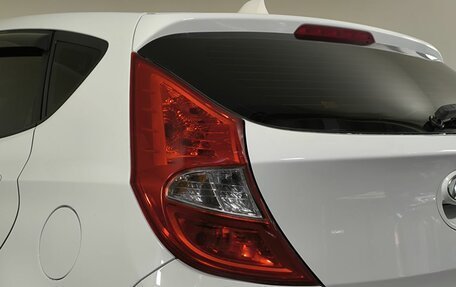 Hyundai Solaris II рестайлинг, 2012 год, 750 000 рублей, 18 фотография